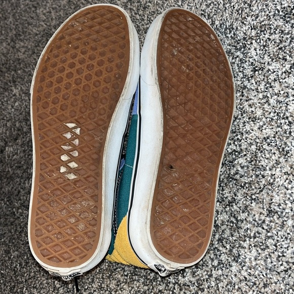 Multicolored high top vans, women’s 9 men’s 7.5 - Picture 4 of 5